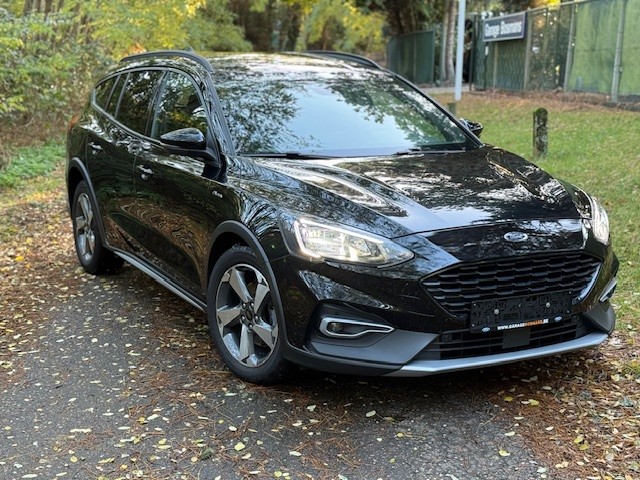 Ford Focus Active X Clipper